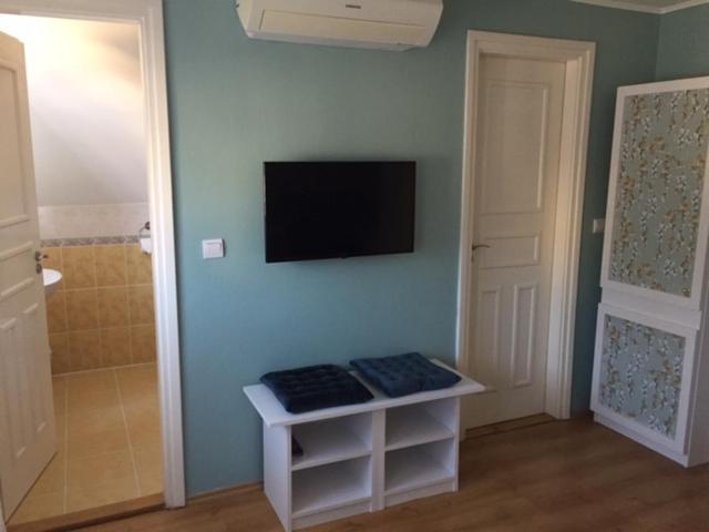 Kikerics Vendeghaz Bed and Breakfast Villány Εξωτερικό φωτογραφία