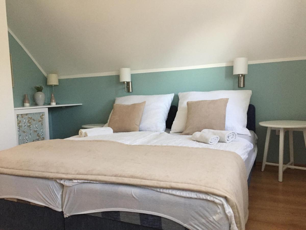 Kikerics Vendeghaz Bed and Breakfast Villány Εξωτερικό φωτογραφία