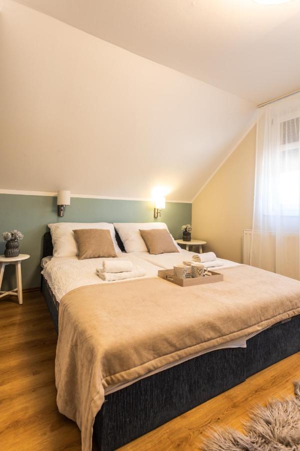 Kikerics Vendeghaz Bed and Breakfast Villány Εξωτερικό φωτογραφία